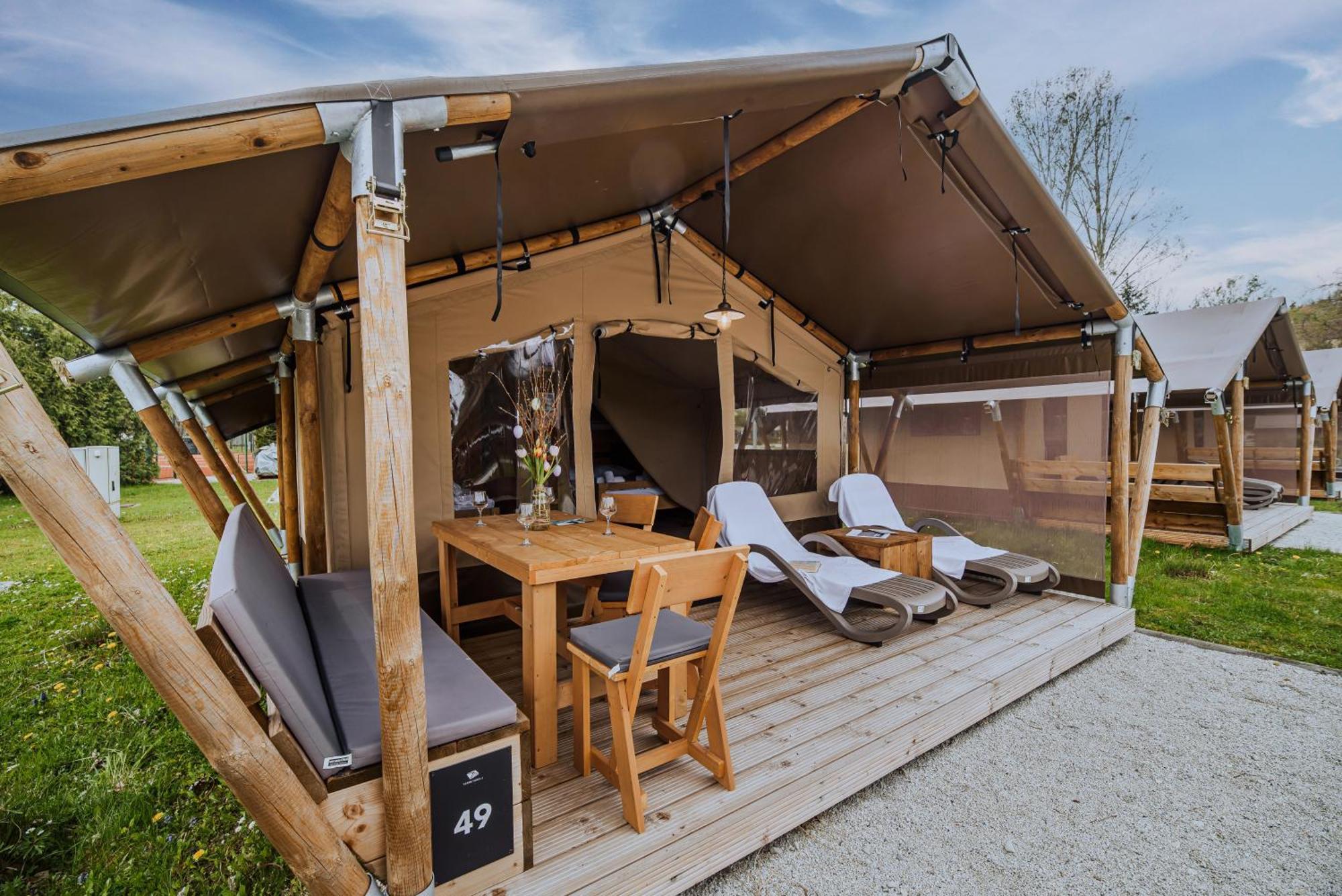 Glamping Tents In Tuhelj With Thermal Riviera Tickets توهيلجسكي توبليس المظهر الخارجي الصورة
