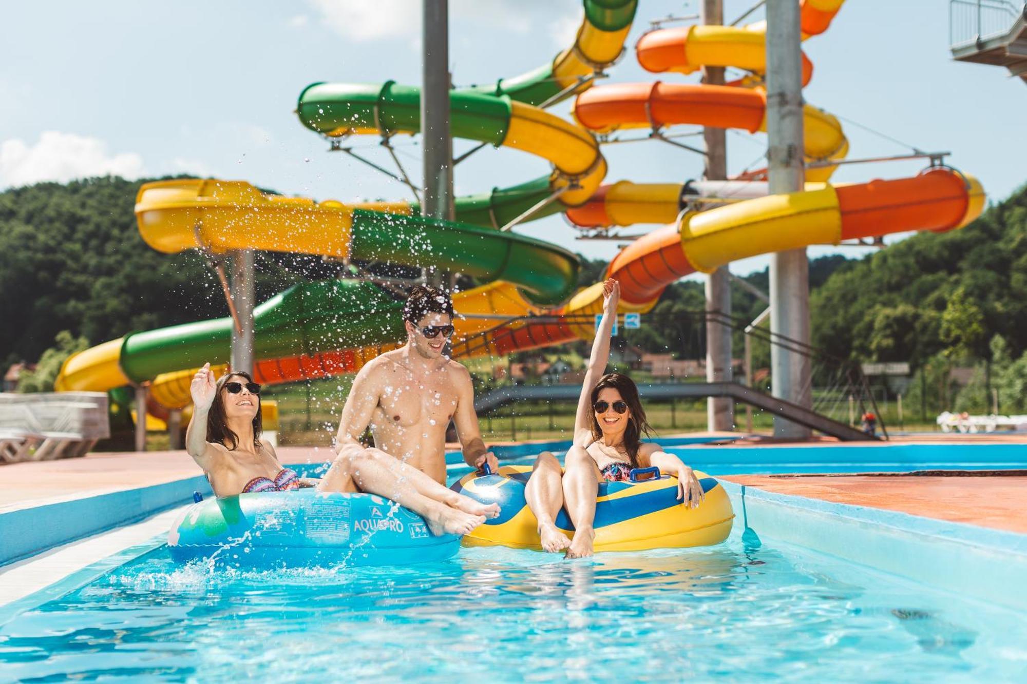 Glamping Tents In Tuhelj With Thermal Riviera Tickets توهيلجسكي توبليس المظهر الخارجي الصورة